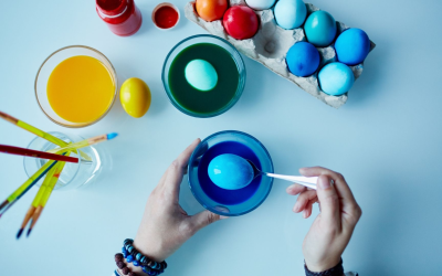 Décoration d’intérieur autonome : diy, couleurs audacieuses et innovations durables high-tech